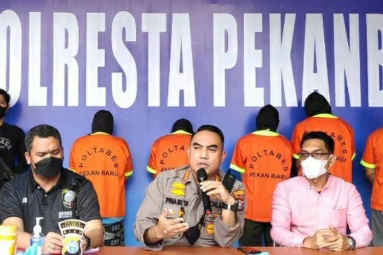 Palsukan Hasil tes PCR, 5 Pelaku berhasil diciduk Polresta Pekanbaru